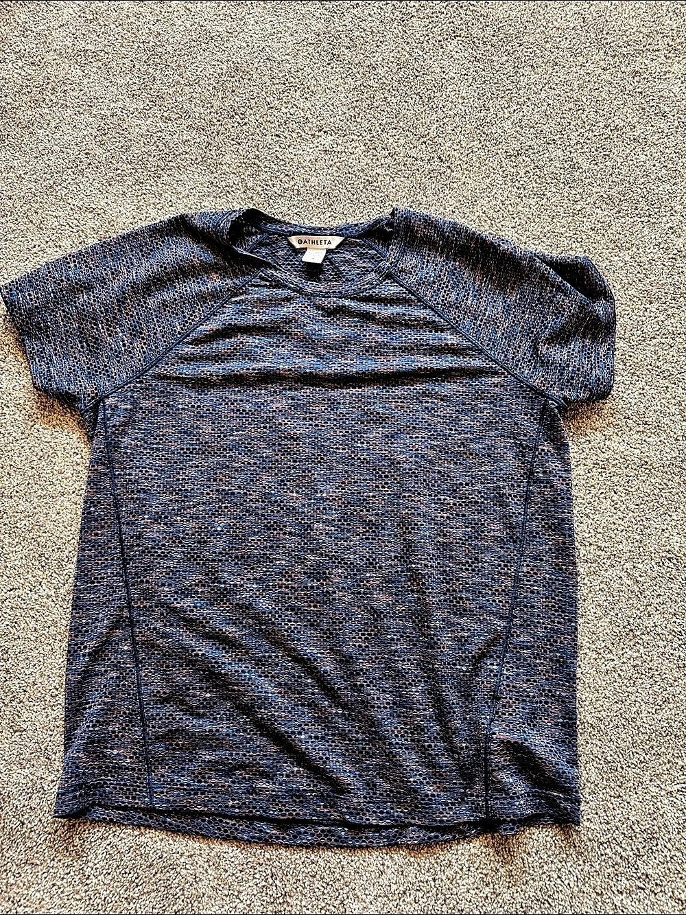 Athleta Momentum Seamless Tee Short Sleeve Top in Blue & Pink Size Small